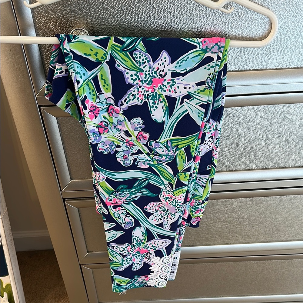 Excellent condition Lilly Pulitzer corso pants size 14